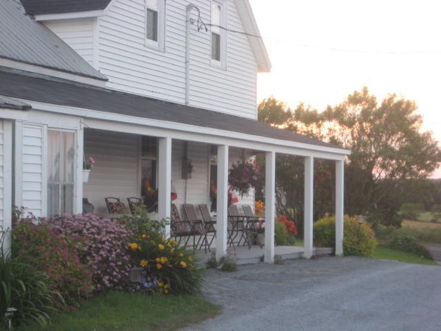 Moore'S Specialties Fundy Bay House Rental Gardner Creek Kültér fotó